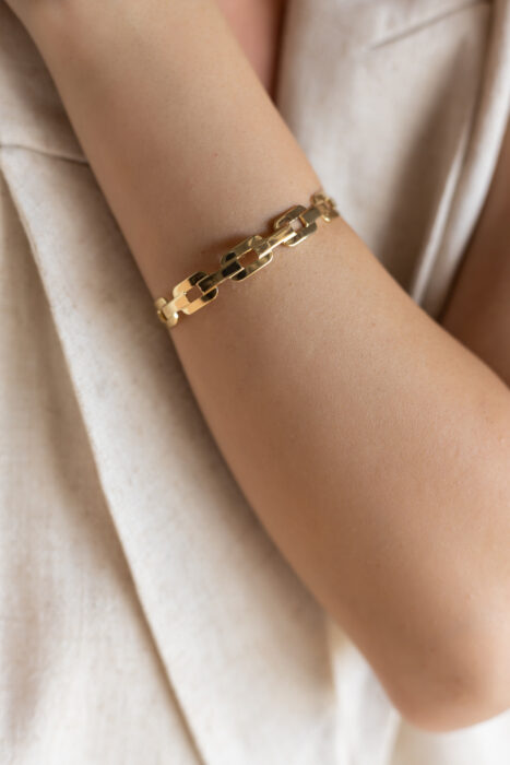 1807 Chain gold cuff bracelet