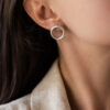 1835 Minimal silver circle earrings