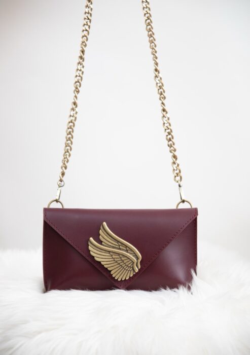 Burgundy Bronze Λεπτομέρειες