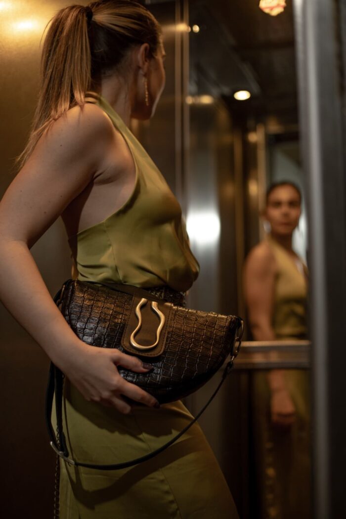 μαύρο croco με bronze μεταλλικά