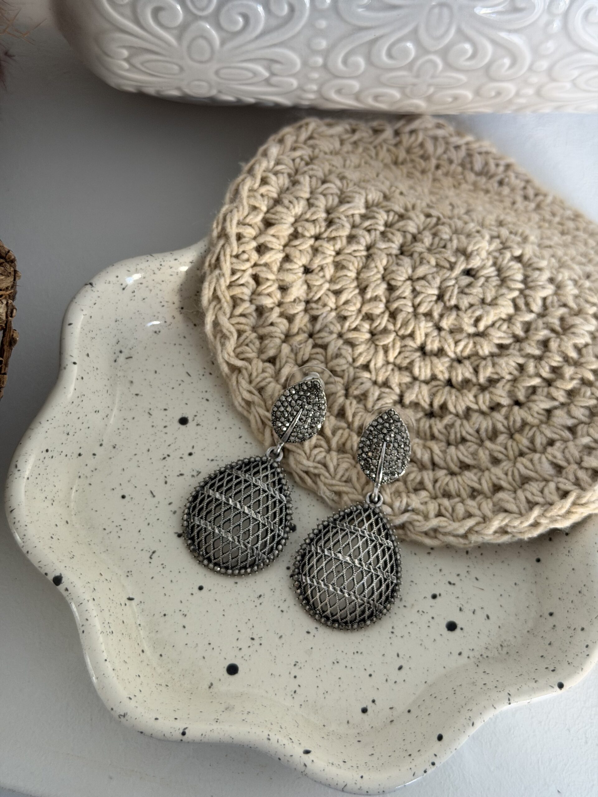 Alice earrings
